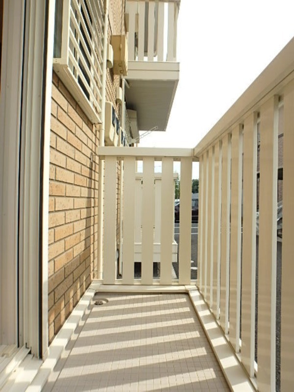 バルコニー　図面と現状に相違がある場合には現状を優先