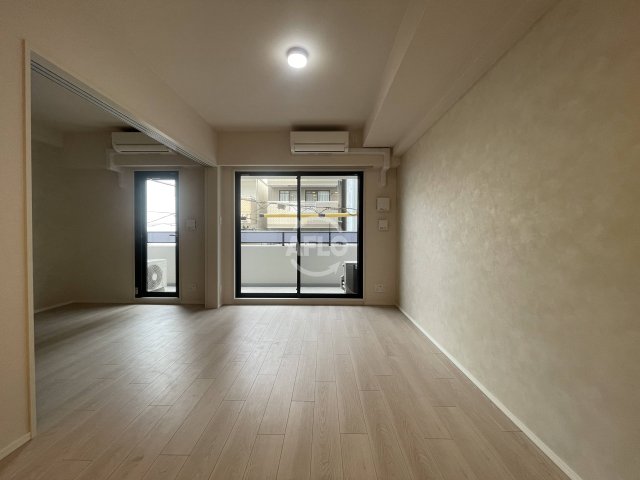 居室・リビング　スプランディッド弁天町WEST　リビング