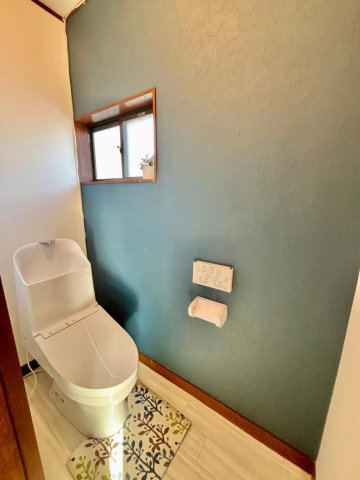 トイレ　新品でオシャレなトイレ！