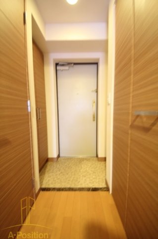 玄関　レジデンス福島II