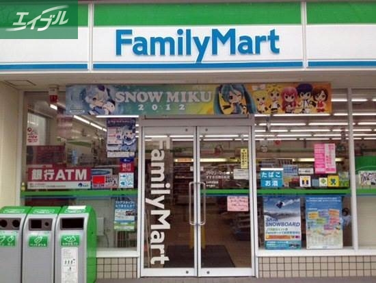 コンビニ　ファミリーマート岡山田中店（コンビニ）まで198m