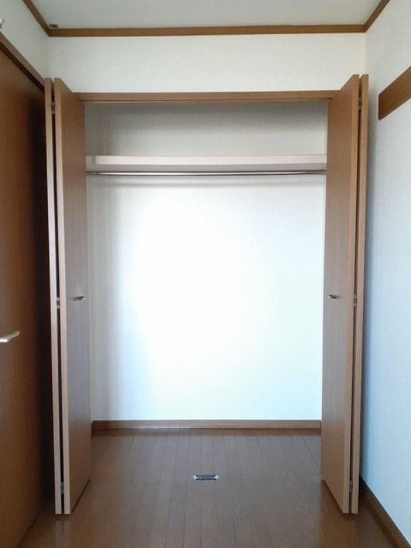 収納　図面と現状に相違がある場合には現状を優先