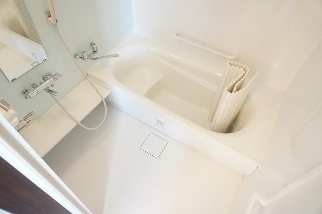 バス・シャワールーム　浴室