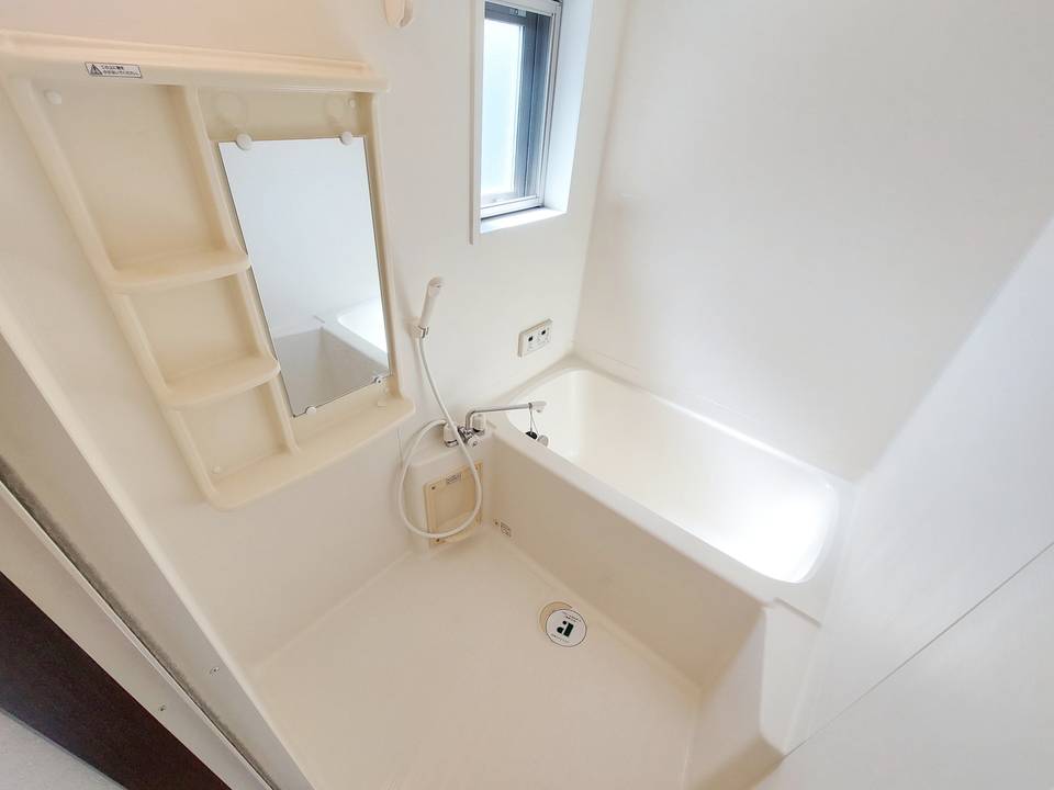 バス・シャワールーム　浴室