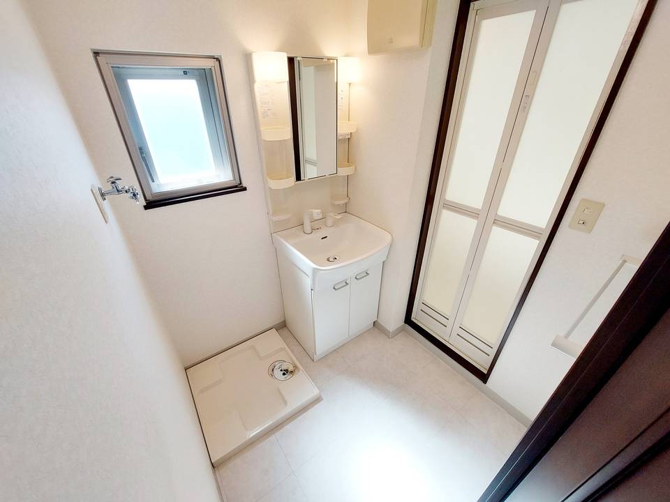 洗面設備　洗濯機置場