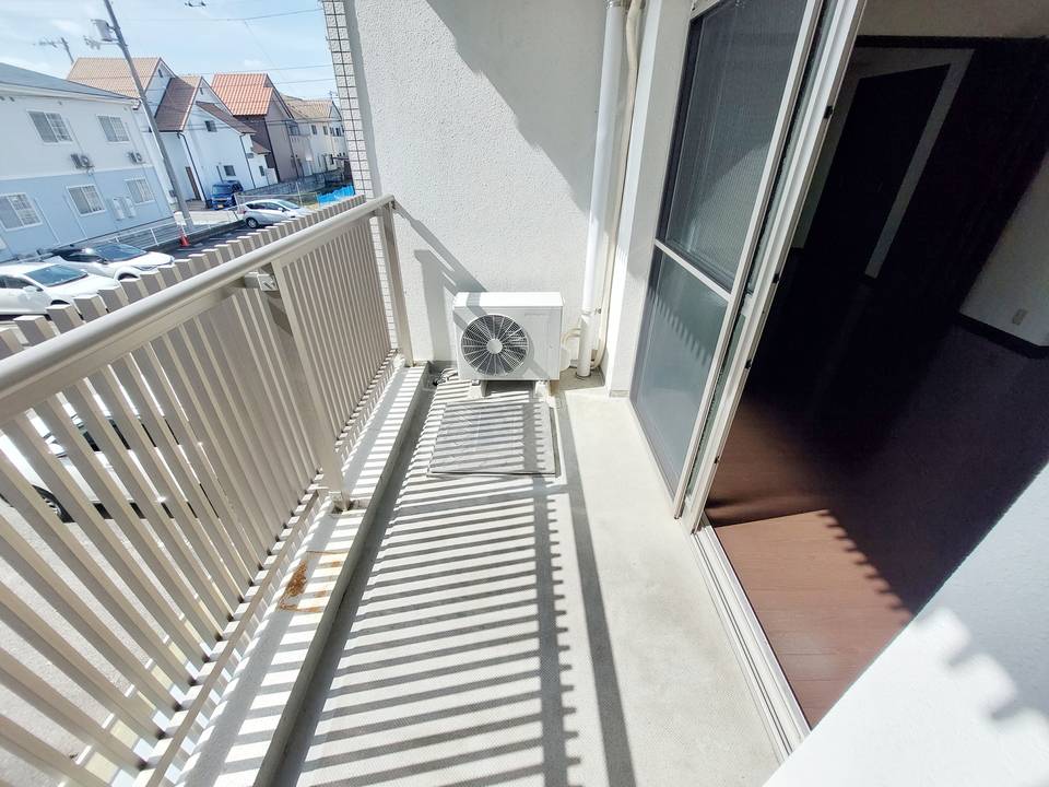 バルコニー　バルコニー