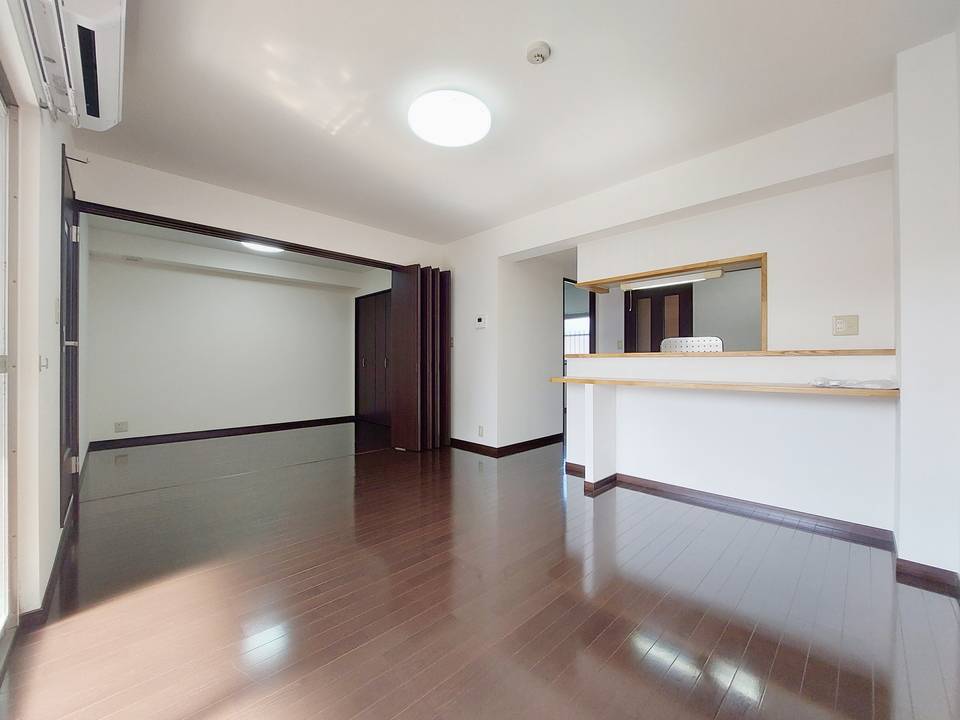 居室・リビング　リビング