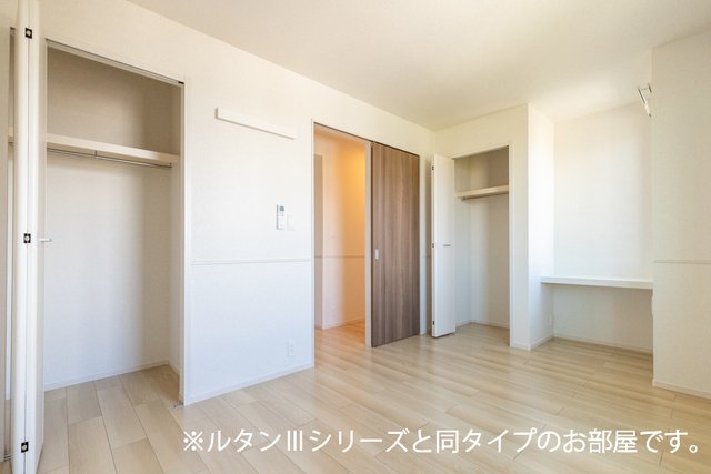 その他部屋・スペース　明るい色調の室内です