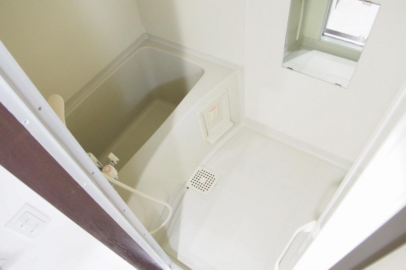 バス・シャワールーム　浴室