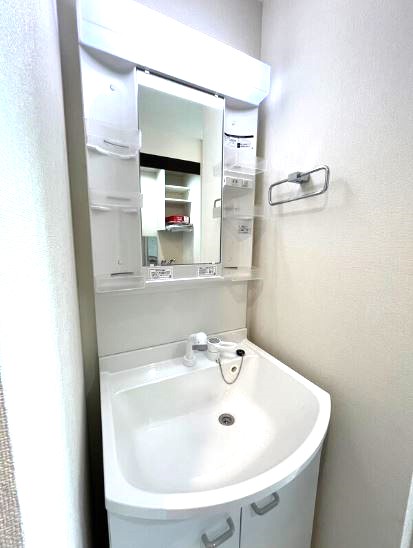 洗面設備　同仕様