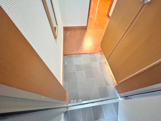 玄関　素敵な玄関は毎朝あなたを元気に送りだしてくれますよ。