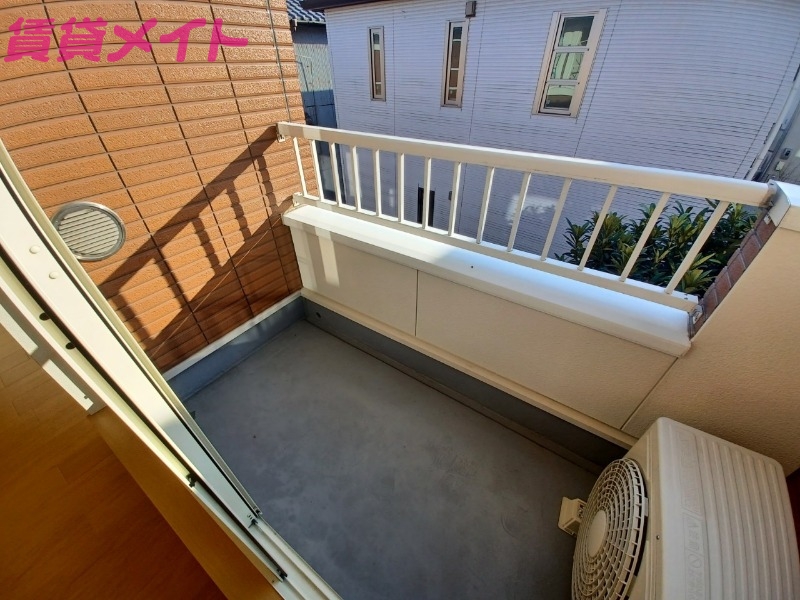 バルコニー　同型参考写真