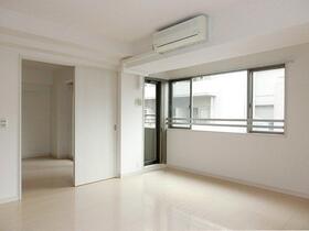 居室・リビング　※別部屋参照