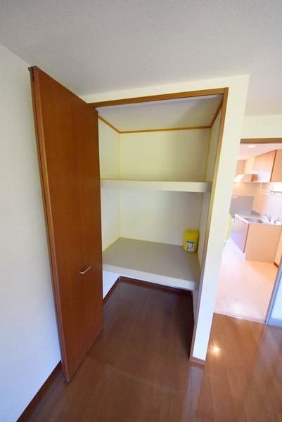 その他設備　★収納スペースもこれだけあれば十分ですよね★