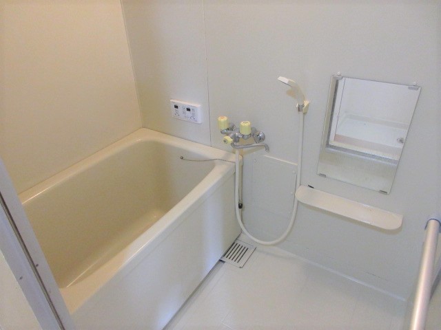 バス・シャワールーム　写真は別の部屋のものです。