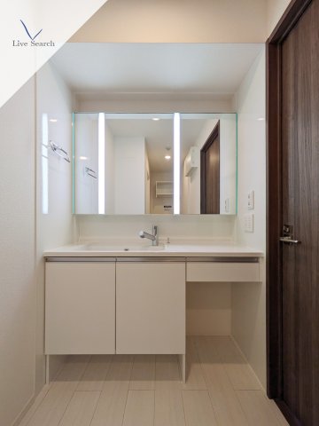 洗面設備　類似別物件の写真です