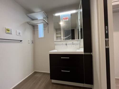 洗面設備　洗面所