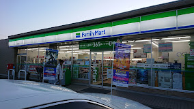 コンビニ　ファミリーマート 一宮黒田店（コンビニ）まで649m