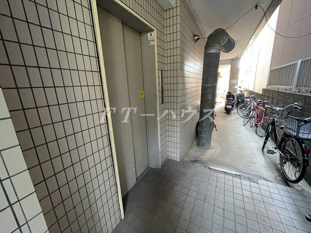 ロビー　ユニットバス