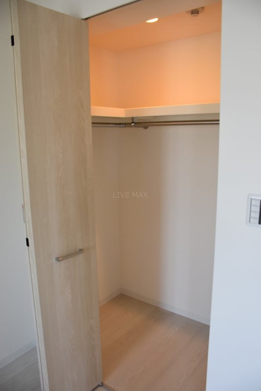 収納　ウォークインクローゼット♪