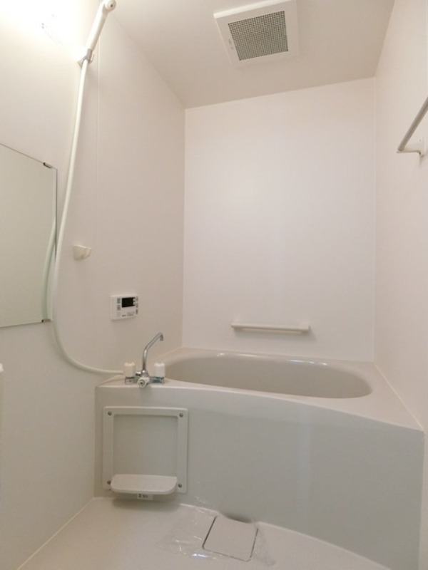 バス・シャワールーム　図面と現状に相違がある場合には現状を優先