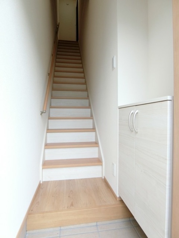 玄関　図面と現状に相違がある場合には現状を優先