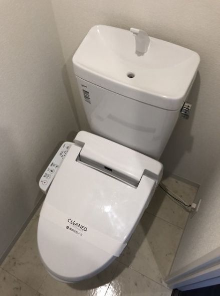 トイレ　別号室参考写真