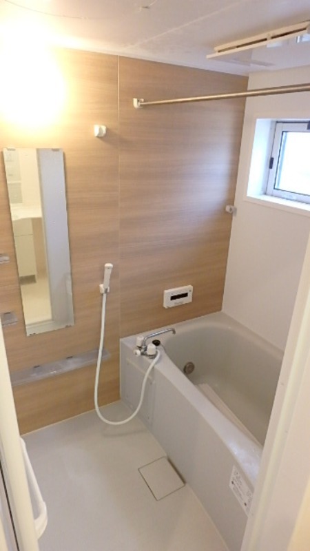 バス・シャワールーム　図面と現状に相違がある場合には現状を優先