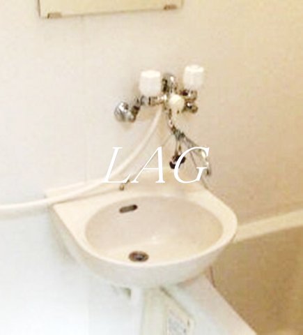 洗面設備　洗面台です。