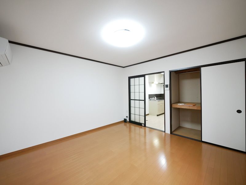 その他部屋・スペース　洋室8帖