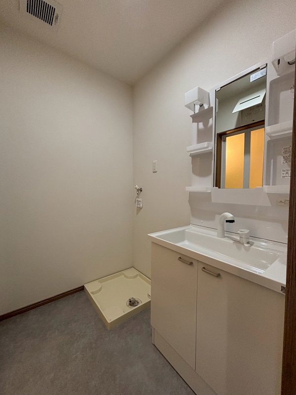 洗面設備　201号室内装写真参考