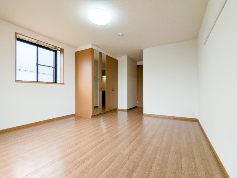 居室・リビング　図面と現状に相違がある場合には現状を優先