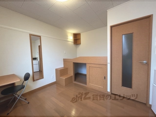 居室・リビング　洋室