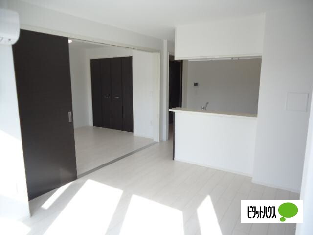 居室・リビング　リビング