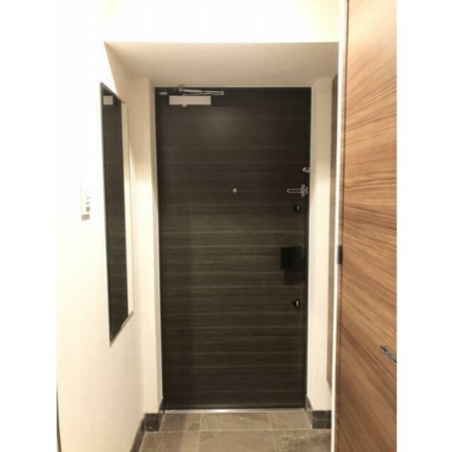 玄関　※同仕様写真含む