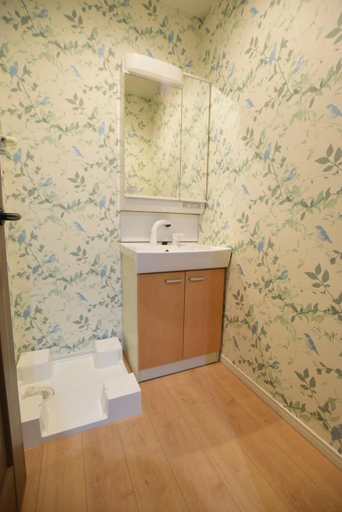 洗面設備　入居中につき参考写真