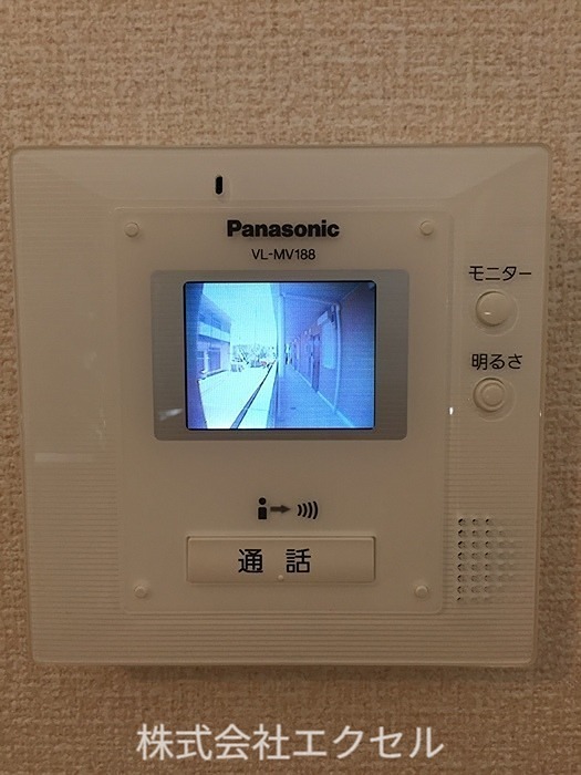 セキュリティ　モニター付きインターホンです。