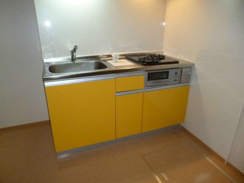 キッチン　2口コンロのシステムキッチンです。