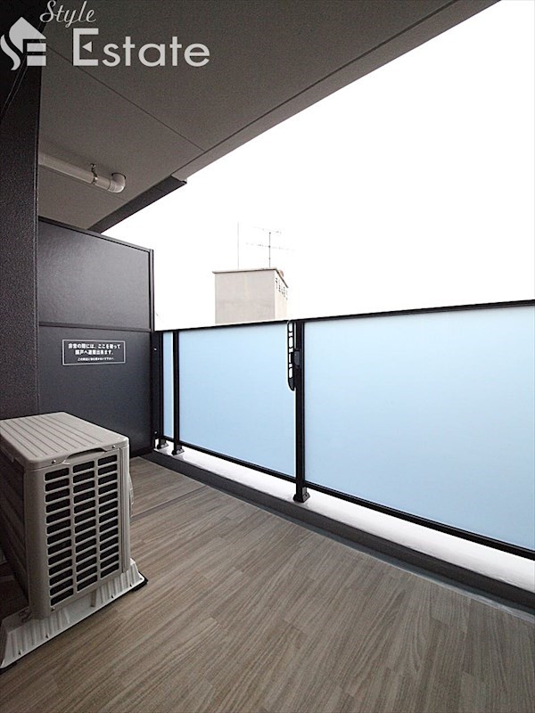 バルコニー　バルコニー