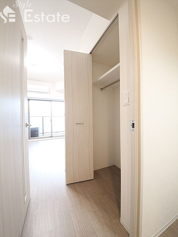 収納　クローゼット