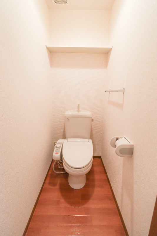 トイレ　図面と現状に相違がある場合には現状を優先．．．