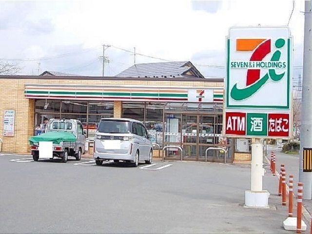 コンビニ　セブンイレブン（コンビニ）まで350m
