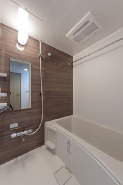 バス・シャワールーム　ゆったり過ごせるお風呂です