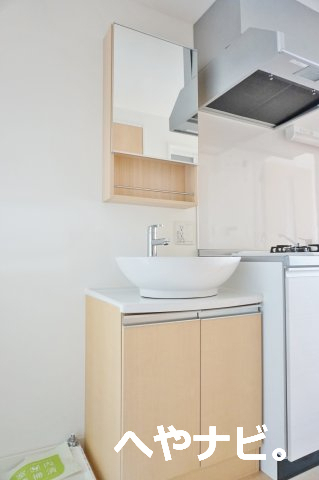 洗面設備　★洗面台 ※反転イメージ