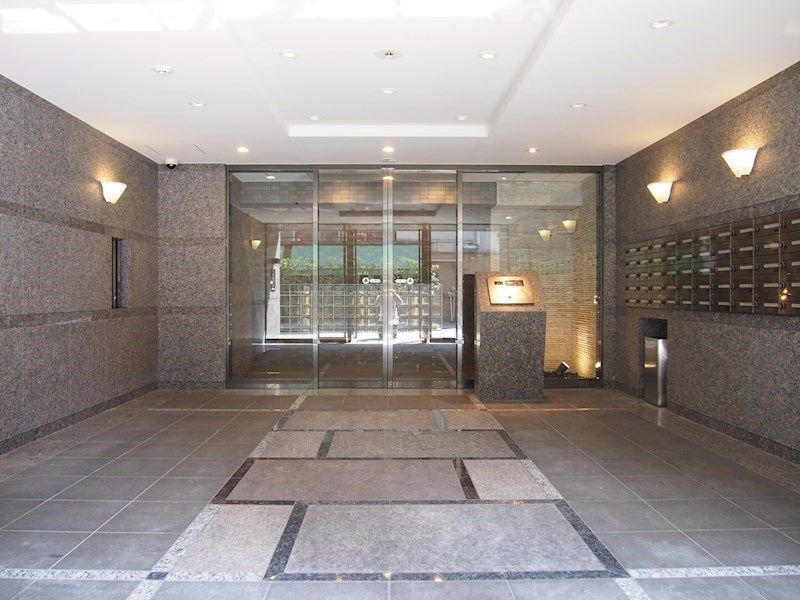 エントランス　☆きれいなエントランス☆