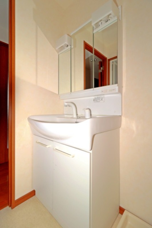 洗面設備　図面と現状に相違がある場合には現状を優先．．．