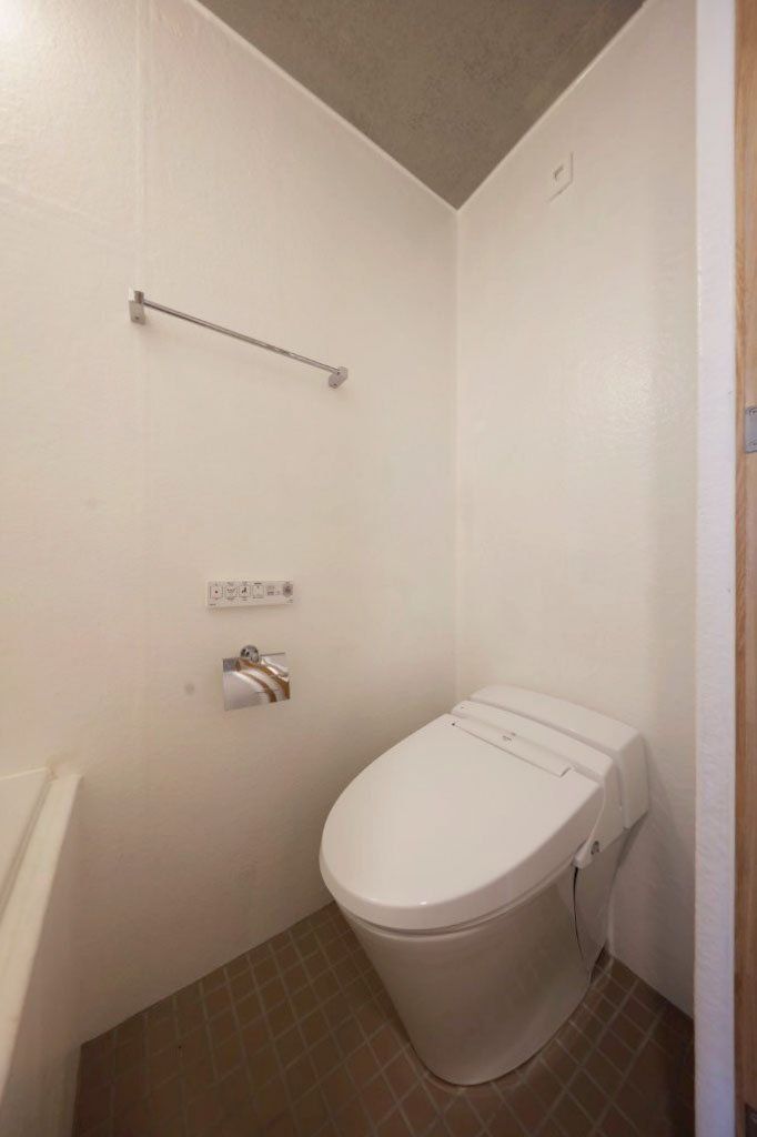 SA318のトイレ写真