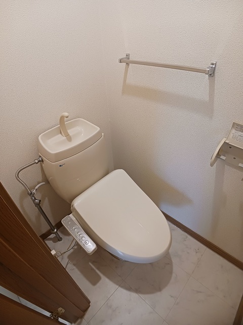 トイレ　トイレ