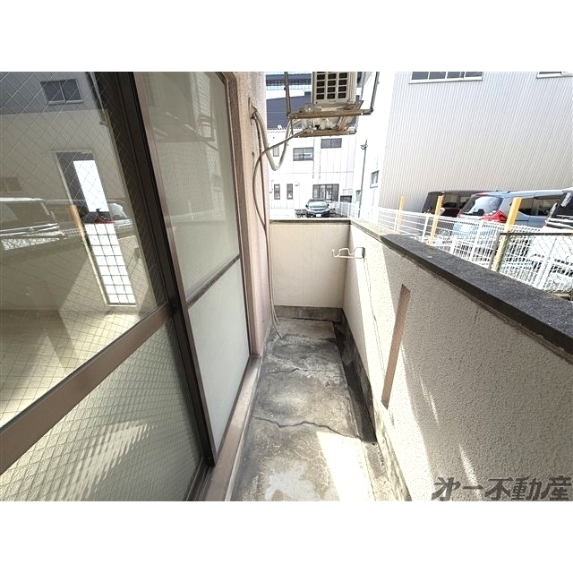 バルコニー　バルコニー