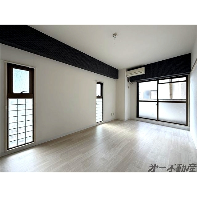 建物外観　洋室